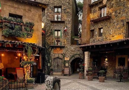 Disfruta del paisaje mientras paseas por su zócalo. (INSTAGRAM / @lanzarote9valquirico)