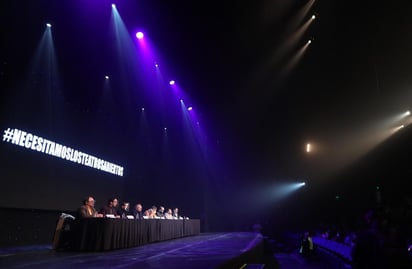 Cinco teatros independientes de la Ciudad de México solicitan a la jefa de gobierno Claudia Sheinbaum, que atienda 'con la gravedad que la situación amerita', la figura de los teatros independientes, toda vez que en su conferencia informativa del pasado viernes no informó que los teatros podrían abrir sus puertas con un aforo limitado y siguiendo los protocolos establecidos como ocurrió el año pasado, en el momento en que la ciudad se encontraba en semáforo naranja. (Especial) 