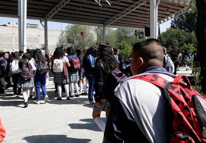  Las tres secciones del Sindicato Nacional de Trabajadores de la Educación (SNTE) elaboraron un pliego de puntos a realizarse como medidas preventivas contra el COVID-19 que deberá aplicar la Secretaría de Salud con el inicio presencial de clases. (ARCHIVO)