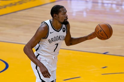 Kevin Durant tiene una lesión en los isquiotibiales. (AP)