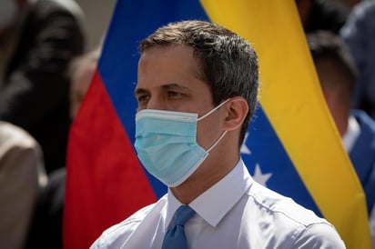 El líder de la oposición de Venezuela, Juan Guaidó, pidió este miércoles el ingreso del Programa Mundial de Alimentos al país suramericano, que atraviesa por una acuciante crisis que mantiene a millones de ciudadanos en la pobreza extrema. (ARCHIVO)