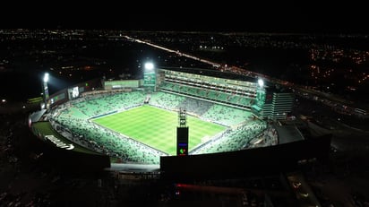 Después de un año, 11 mil 400 aficionados podrán regresar este fin de semana al Estadio Corona, luego de que la crisis sanitaria impidiera el acceso al recinto. (ARCHIVO)