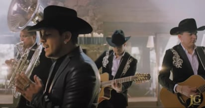 Christian Nodal y la banda sinaloense Los Plebes del Rancho lanzaron finalmente su esperada colaboración de nombre 2 Veces. (ESPECIAL)