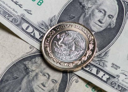 El dato implica una depreciación del 1.81 % respecto al pasado viernes, cuando la moneda latinoamericana se intercambió en 20.94 unidades por dólar.
(ARCHIVO)