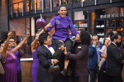 Anoche, MasterChef México llegó a su esperado final en donde Adriana, representante de Sinaloa se coronó como la vencedora de esta contienda culinaria, poniendo en alto sus orígenes a través de sus platillos.  (ESPECIAL) 