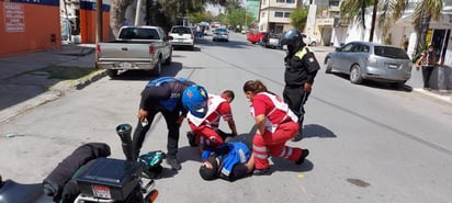 De los accidentes tomaron conocimiento los agentes de la Dirección de Seguridad y Protección Ciudadana y los elementos de Tránsito y Vialidad de la ciudad de Gómez Palacio. (EL SIGLO DE TORREÓN)