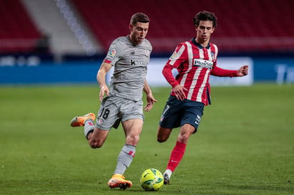 El Atlético de Madrid puso fin a una racha sin ganar como local al vencer el miércoles 2-1 al Athletic Bilbao para incrementar a seis puntos su ventaja como líder de la Liga española sobre el Barcelona. (AP)
