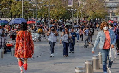 La semana del 15 al 21 de marzo, sería la sexta en que la Ciudad de México se encuentra en este color de semáforo. (ESPECIAL)