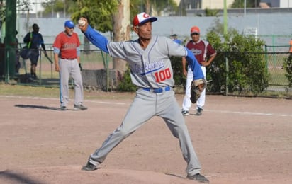 Juegos cargados de dramatismo hasta que llegó el último out, nos entregó la décima jornada de la Liga de Beisbol Súper Máster de La Laguna, que vive al máximo su temporada “Luis Carlos Santiesteban Hernández”, que hoy tiene programados cuatro encuentros. (ARCHIVO)