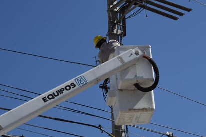 López Obrador advirtió que modificará la Constitución para lograr posicionar su reforma energética si el Poder Judicial falla que esta es inconstitucional.