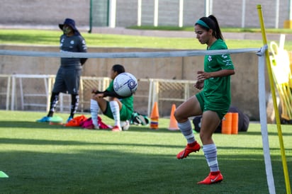 La mediocampista duranguense Daniela Delgado, ha disputado 956 minutos del torneo.