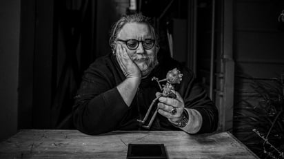 Equipo. Cineastas de Guadalajara están apoyando a Guillermo del Toro.