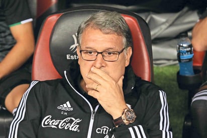 Gerardo Martino reconoció que Gales no jugará con sus mejores futbolistas, debido a que el martes tiene otro compromiso de eliminatoria rumbo a Qatar 2022, pero no excusa a la Selección Mexicana de salir en su mejor nivel. (ARCHIVO)