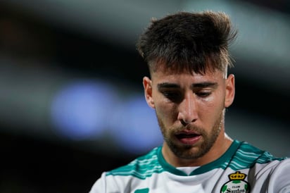 A través de un comunicado, Santos Laguna confirmó que Fernando Gorriarán presenta una una lesión, sin confirmar cuánto tiempo estará fuera para su recuperación, ni tampoco el nivel de gravedad. (JAM MEDIA)
