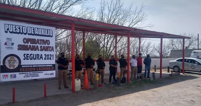 En Francisco I. Madero, elementos de las diversas corporaciones de seguridad y de rescate, iniciaron este lunes con el operativo de apoyo y seguridad de Semana Santa, para lo cual instalaron un módulo de atención por la carretera Torreón-San Pedro, a la entrada de la ciudad. (MARY VÁZQUEZ)