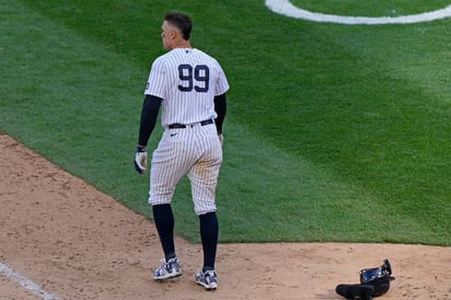 Randal Grichuk abrió el décimo con un doblete remolcador, y los Blue Jays de Toronto capitalizaron el segundo año de iniciar los extra innings con un corredor en segunda base para vencer el jueves 3-2 a los Yankees de Nueva York. (AP) 
