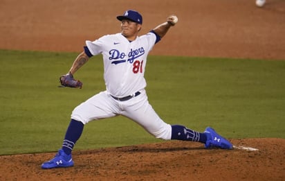 Víctor González sigue sumando buenas actuaciones en Grandes Ligas. El pitcher mexicano se presentó en la novena entrada del encuentro ante los Rockies para cerrar el primer triunfo de los Dodgers (6-11) en la naciente temporada. (Especial) 