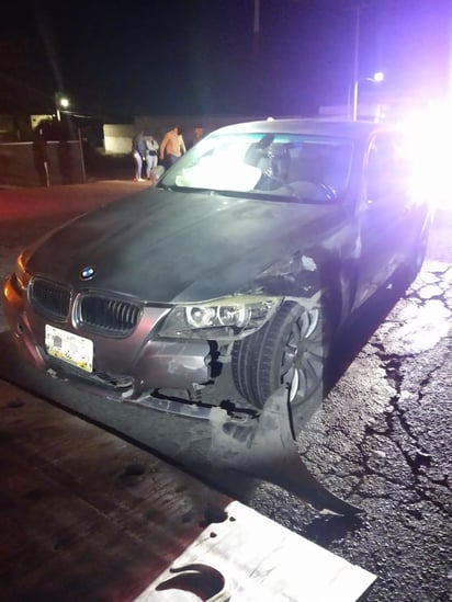 Uno de los vehículos involucrados es un BMW, color gris, modelo 2009, el cual era conducido Carlos Rodolfo de 43 años de edad.
(EL SIGLO DE TORREÓN)