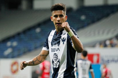 Maximiliano Meza celebra luego de marcar el primer tanto en la victoria de los Rayados 2-1 sobre Atlético de San Luis.