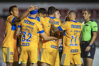 Tigres de la UANL iba a acentuar su crisis, a llegar a seis juegos sin ganar, pero en el último minuto apareció la luz, y el cuadro universitario ganó. (ESPECIAL)
