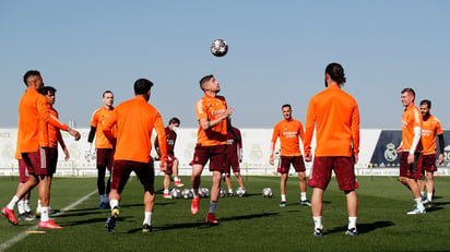 Real Madrid tuvo ayer su último entrenamiento previo al choque de hoy ante Liverpool. (CORTESÍA REAL MADRID)