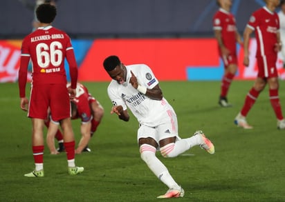 En el partido de ida de los cuartos de final de la Champions League, el Real Madrid se impuso al Liverpool por dos goles con un marcador final de 3-1. (Especial) 