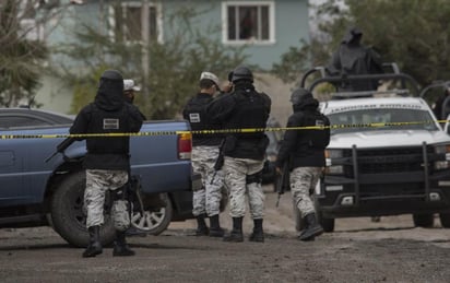 Las personas armadas llegaron al negocio ubicado en la calle Acceso a Poza 61 en la comunidad Plan de Ayala y con lujo de violencia sacaron al exalcalde de ese municipio.
(ARCHIVO)