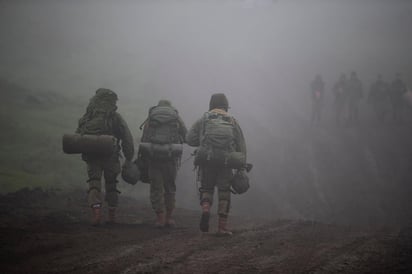 Israel lanzó un ataque con misiles contra zonas cercanas a la capital de Siria a primeras horas del jueves, causando heridas a cuatro soldados, reportó la prensa estatal siria. (ARCHIVO) 
 