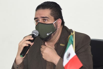 Hugo Montoya Díaz, presidente de la Cámara Nacional de la Industria Electrónica de Telecomunicaciones y Tecnologías de la Información (Canieti) en Coahuila y Durango, explicó que esta medida no contribuirá a reducir los niveles de inseguridad, por el contrario, se pueden cometer delitos con equipos conseguidos de manera ilegal. (ARCHIVO)