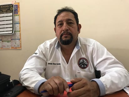 Portavoz del Comité Ejecutivo Nacional del Sindicato Nacional Democrático de Trabajadores Mineros, Metalúrgicos, Siderúrgicos y Conexos (SNDTMMSC), Gerardo Flores Escobedo.