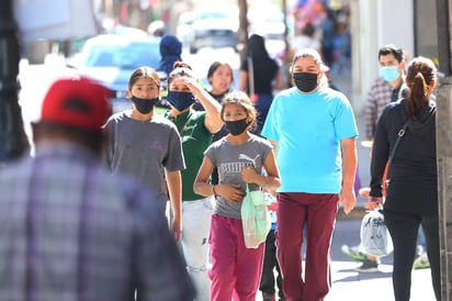 Llaman autoridades de salud a bajar la movilidad principalmente en la ciudad de Durango y en el municipio de Pueblo Nuevo. (EL SIGLO DE TORREÓN) 