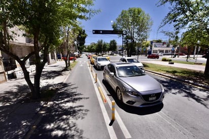  Mauricio Galván, automovilista que se comunicó a El Siglo de Torreón para manifestar su inconformidad, califica de un tremendo error la idea de las autoridades municipales de hacer una ciclovía en esa arteria que se había convertido en el paso por excelencia de los conductores para comunicarse en forma rápida de bulevar a bulevar.
 (EL SIGLO DE TORREÓN)