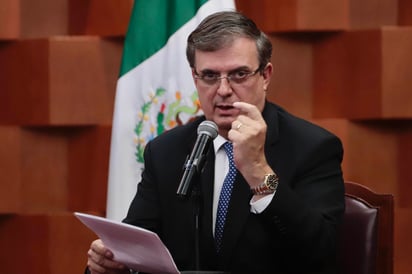 El secretario de Relaciones Exteriores, Marcelo Ebrard reprochó que mientras en Estados Unidos han aplicado 200 millones de dosis de vacuna contra el COVID-19, en América Latina y El Caribe apenas se ha destinado el 8.6% del antígeno.
(ARCHIVO)