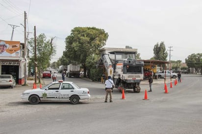 Desde ayer viernes el Ayuntamiento de Lerdo avisó del cierre de la avenida Madero con motivo de una obra de recarpeteo.