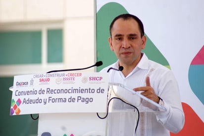 Herrera recalcó que México debe aprovechar las condiciones que le brinda en Tratado Comercial con Estados Unidos y Canadá (TMEC) para generar las condiciones y buscar el capital privado que requiere el país para crecer.
(ARCHIVO)