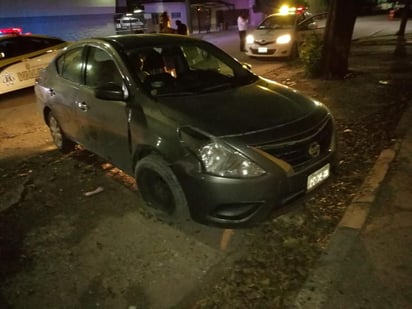 Los hechos se registraron cerca de las 2:00 de la madrugada de este martes en el cruce de la avenida Morelos y la calle Juan E. García.
(EL SIGLO DE TORREÓN)