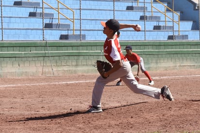 Se vivieron dos jornadas de gran nivel deportivo y muchas emociones sobre los diamantes laguneros, durante este torneo. (ARCHIVO)