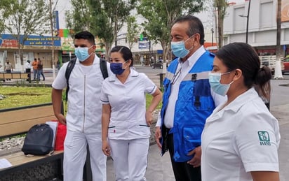 Durante los días 5, 6, 7, y 8 de mayo la brigada Correcaminos, que es la que maneja el programa de vacunación, aplicará el biológico, previo a citas por fecha y horario a los beneficiarios, explicó el Ramos Pérez.