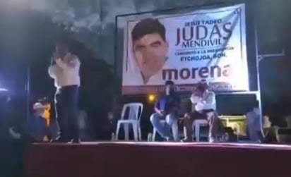 En un evento de campaña, Arturo Robles recordó a los adultos mayores de Etchojoa, la 'importancia' de votar por Morena, para seguir recibiendo apoyos (ESPECIAL) 