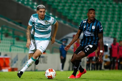 En el último duelo ante Gallos Blancos en el estadio Corona, Santos Laguna se impuso 2-1 en la jornada 7 del Guardianes 2020. (ARCHIVO)