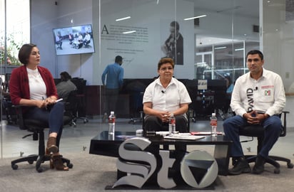 Los candidatos Karla Rodríguez Romero, de Morena; Patricia Grado Falcón, del PAN; y David Ruiz Mejía, del PRI; presentaron sus propuestas en el foro organizado por El Siglo de Torreón. (JESÚS GALINDO)