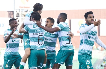 Los Guerreros buscarán su pase a los cuartos de final ante Gallos Blancos, a los cuales han vencido en las últimas 7 ocasiones que han visitado el Corona en duelos de Liga. (JESÚS GALINDO)