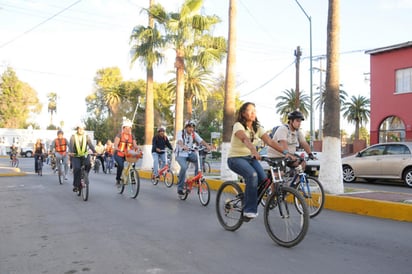 Aunque son una decena de organizadores en el colectivo, algunas pedaleadas han contado hasta 700 participantes. (ARCHIVO)