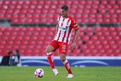  Ian Gonzalez del Necaxa conduce el balón durante el juego de la jornada 15 del Torneo Guard1anes 2020 de la Liga BBVA MX en el Estadio Corregidora el 24 de Octubre de 2020 en Queretaro, Mexico. (Foto: Cesar Gomez/JAM MEDIA)