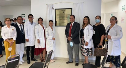 La tarde de este viernes se formalizó la entrega del dictamen y la develación de la placa de la certificación del Hospital Integral de Francisco I. Madero, bajo la categoría de Hospital Comunitario, que cumple con todas las normas para brindar una atención adecuada y de calidad al usuario. (MARY VÁZQUEZ)