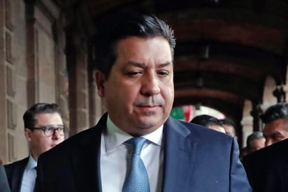 Ante la orden de aprehensión girada contra el mandatario panista de Tamaulipas, Francisco Javier García Cabeza de Vaca, la Asociación de Gobernadores de Acción Nacional aseguró que ningún actor o poder público pueden situarse por encima de la Constitución Política, por lo que hicieron un llamado enérgico para que se acate el mandato de la Suprema Corte de Justicia de la Nación. (EL  UNIVERSAL)