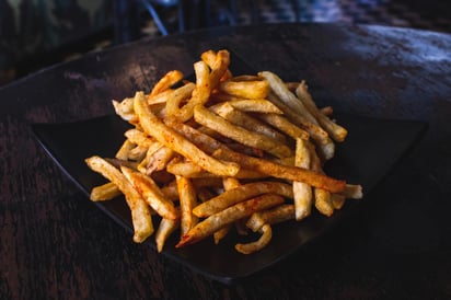 Puedes crear tus propias 'papas' fritas con cualquier verdura como la calabaza, el chayote, la berenjena y hasta donde tu imaginación te lo permita. (ESPECIAL)