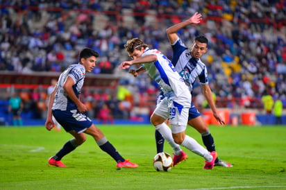 Pachuca y Cruz Azul igualaron a cero en el estadio Hidalgo en el duelo de ida; cualquier empate con goles le dará el pase a los Tuzos. (JAM MEDIA)