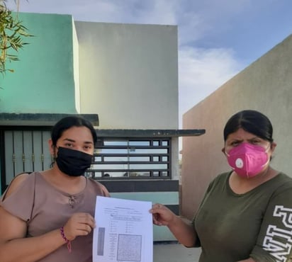 La maestra Perla Yolanda prepara a sus alumnos para participar en concursos de matemáticas. (EL SIGLO DE TORREÓN) 