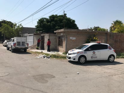 Los vecinos indicaron que al acudir al lugar a buscar al hombre, observaron por la ventana que se encontraba tendido en el suelo rodeado por sus mascotas.
(ARCHIVO)